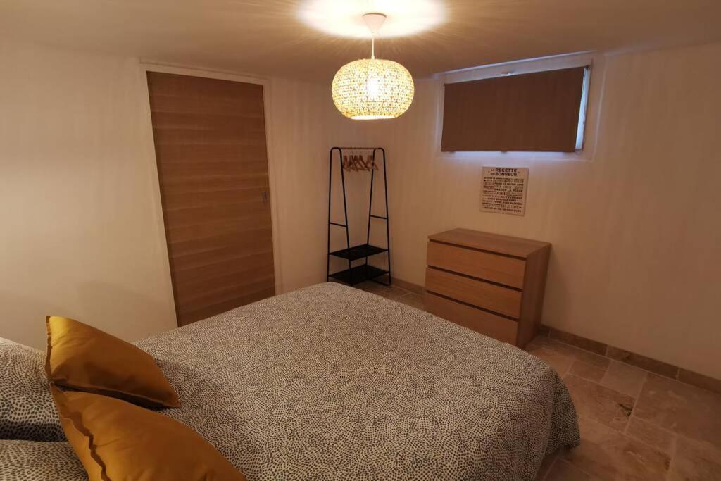 Saint-Étienne-du-Grès La Casita 아파트 외부 사진